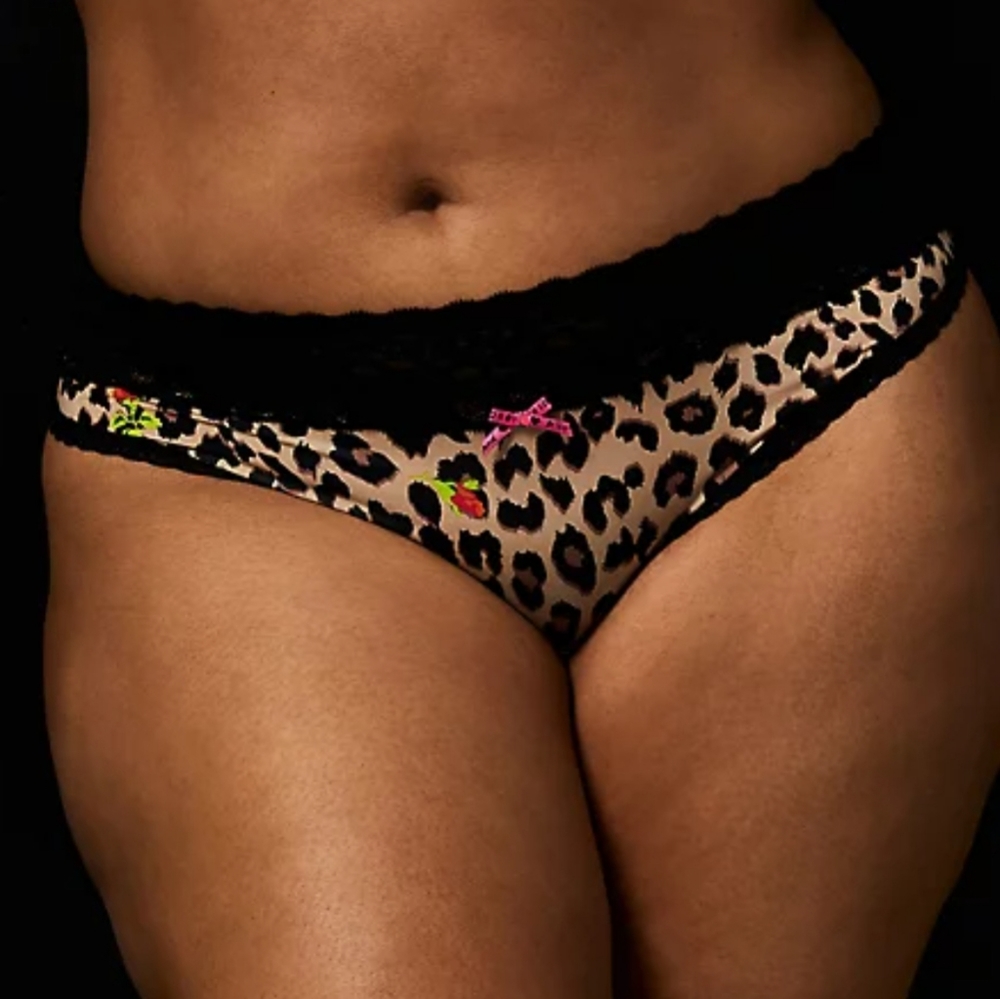 Limited edition Betsey Johnson thong size 2